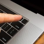 Δεν ανοίγει το Macbook