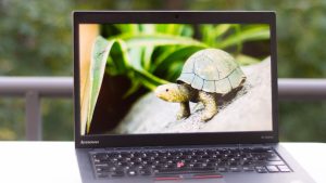 Πώς να κάνεις πιο γρήγορο ένα παλιό laptop το 2025 – Χωρίς να ξοδέψεις πολλά